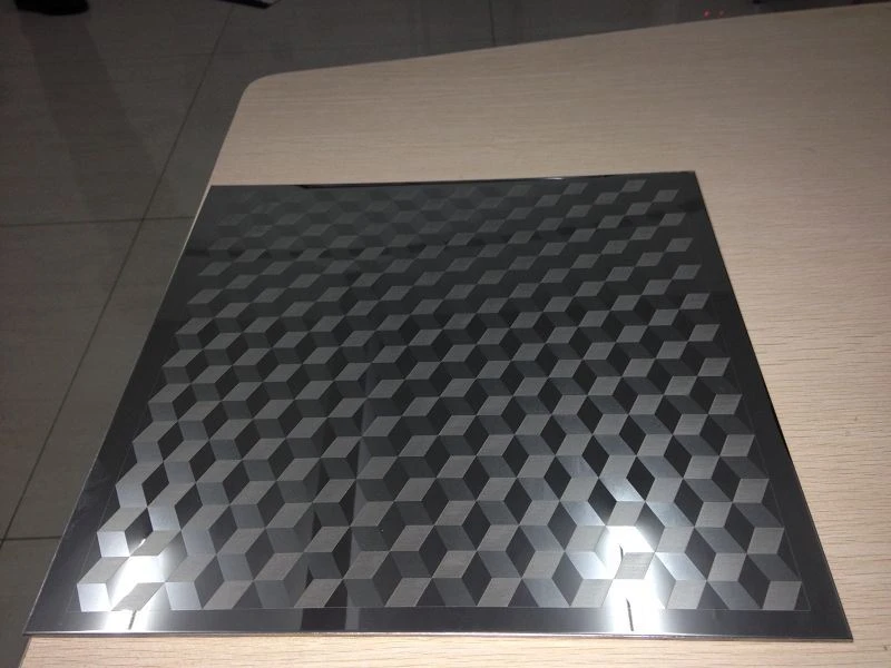product-1-1 laser printing machine on metal