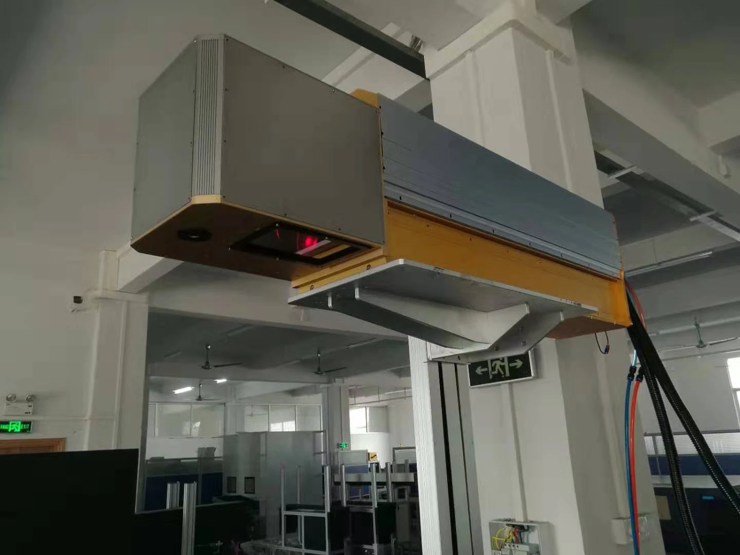 product-1440-1080 product-1440-1080